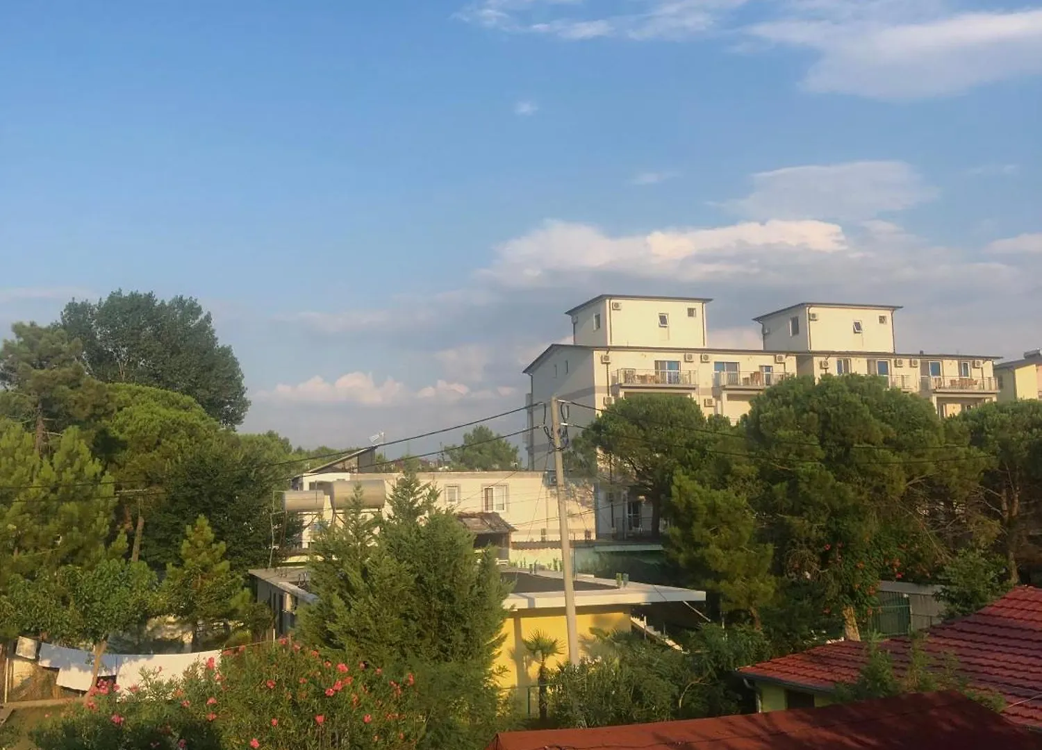 Beachside Apartments Smajlaj Velipoje