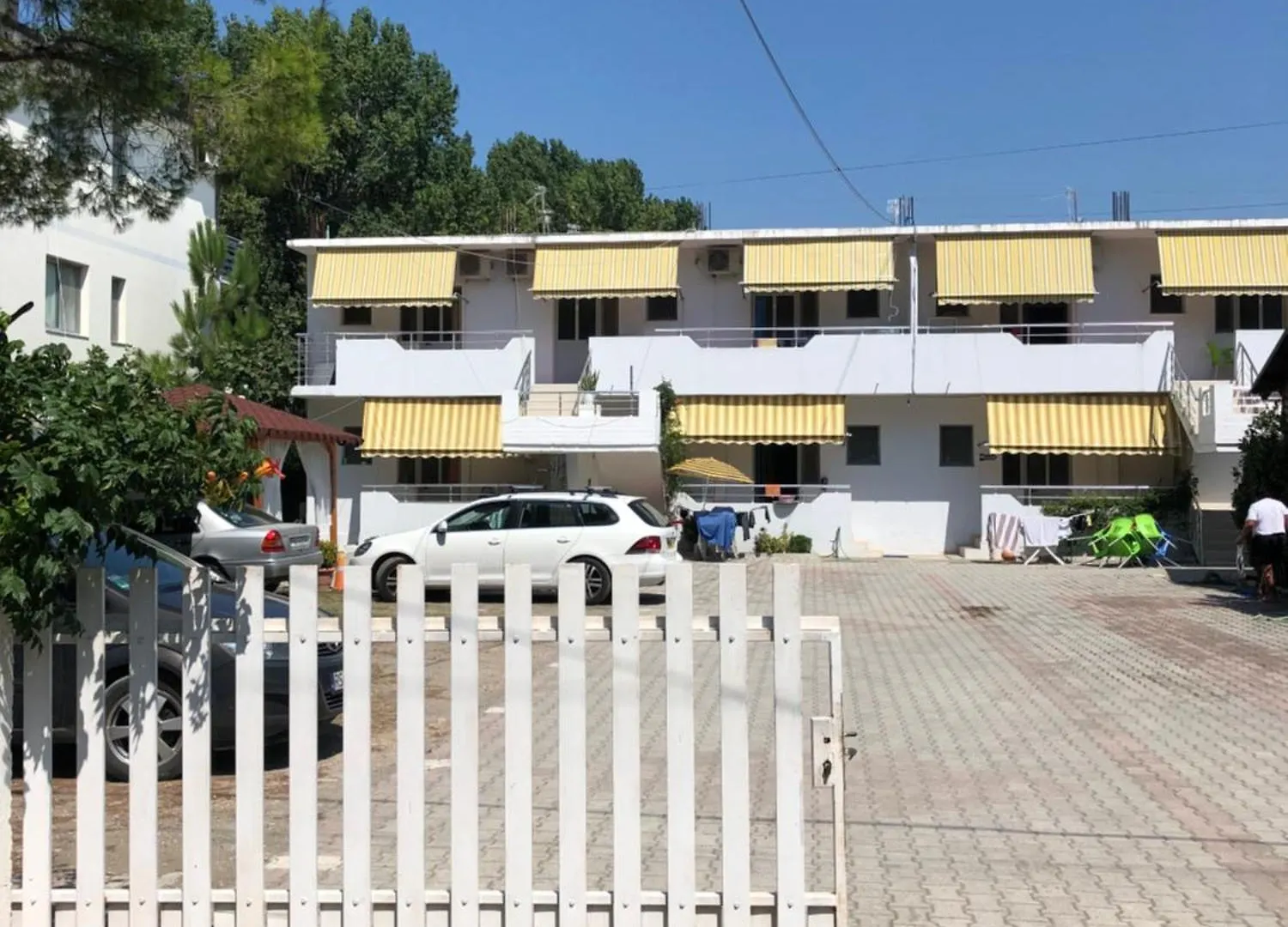 Beachside Apartments Smajlaj Velipoje