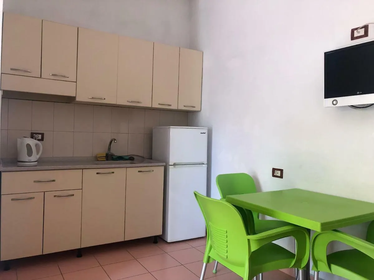 Beachside Apartments Smajlaj Velipoje